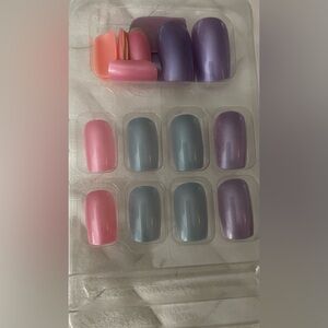 Pastel Square CurvLife Nail Kit | 24-Piece Press On Nails | New
